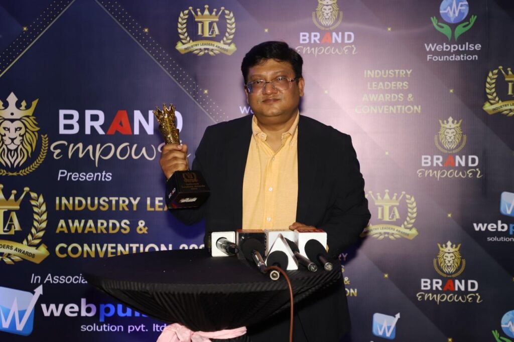 mr vineet aggrawal